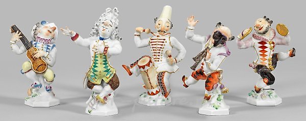 Полная серия из пяти фарфоровых фигур из "Интермеццо - Цвергекапелле".