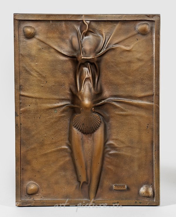 Paul Wunderlich is a renowned German artist whose works captivate the viewer with their profound artistic expression and masterful technique. Born in Eberswalde, Germany in 1927, Wunderlich's artistic journey began at an early age, as he demonstrated