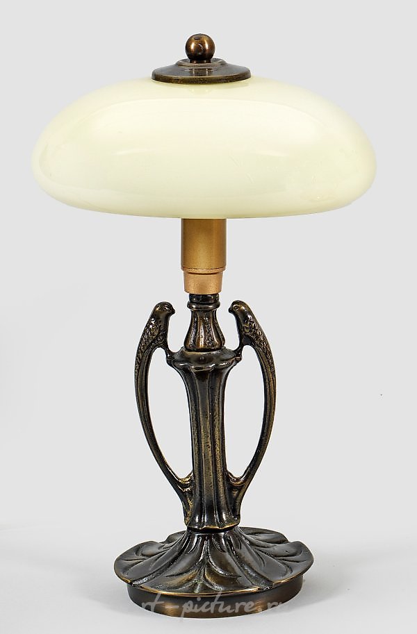 Small table lamp in the Art Nouveau style
