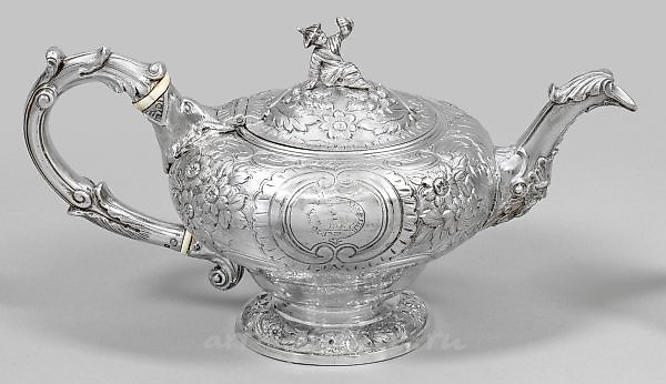 Magnificent George III teapot