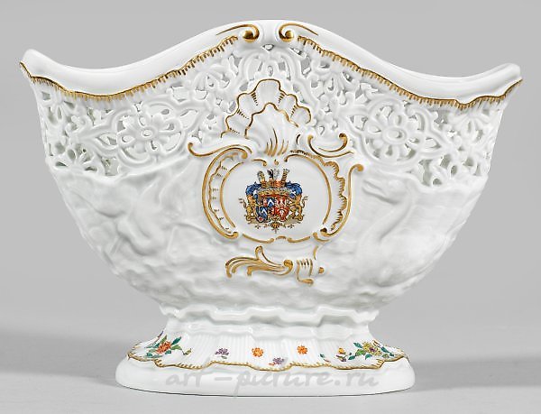 Meissen bottle stand or napkin holder