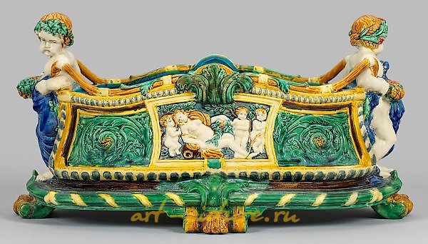 Great Historicism - Ornate Planter