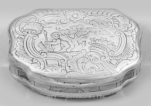 Baroque Snuffbox