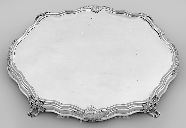 Quality Rococo Tabletop Decoration