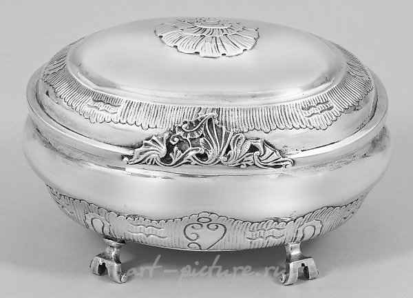 Large Rococo Sugar Box