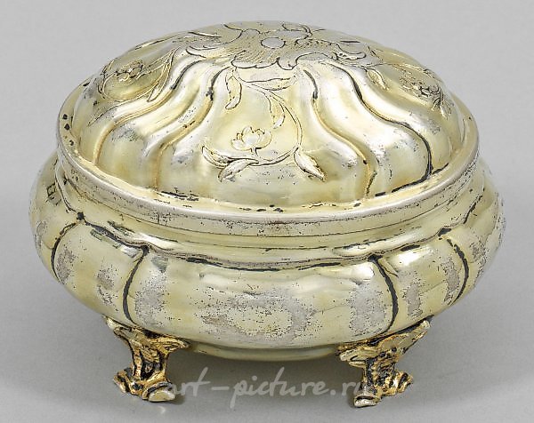 Маленькая рококо коробочка для сахара из Вроцлава, мастер Йоханн Христоф Янке старший, 1746 год
