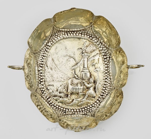 Baroque wine tasting bowl