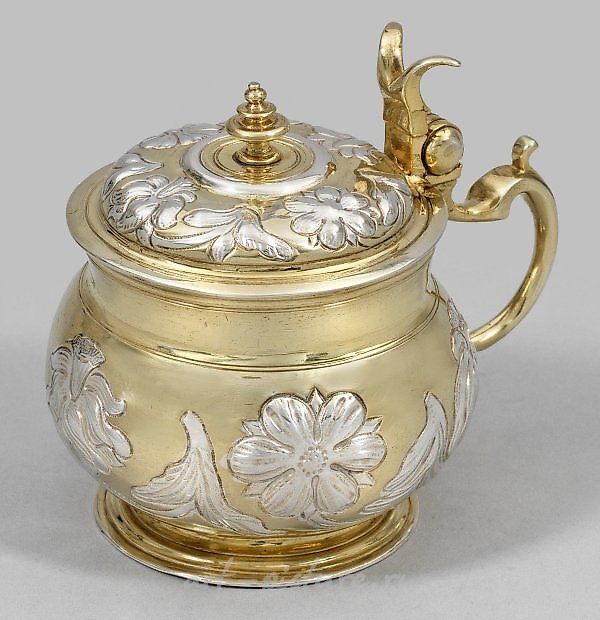 Редкий барочный флакон с крышкой, серебро с позолотой, мастер Маркс Мерценбах, Аугсбург, 1649-1653 гг.