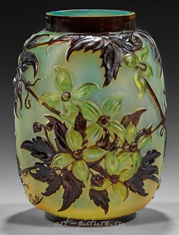 Rare "Soufflé" vase with Clematis decoration by Gallé