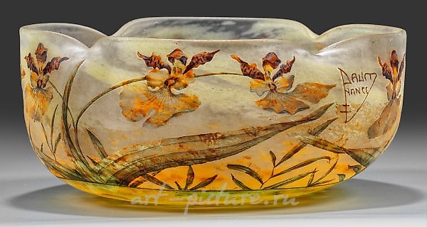 Decorative bowl with orchid decoration by Daum Frères