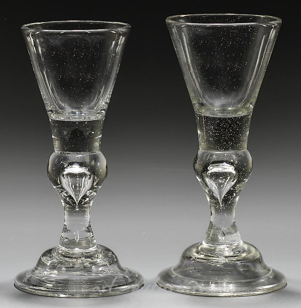 Трофеи Лауфенштайнера: стеклянные бокалы 18-18.5 см, произведенные около 1770 года