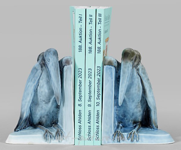 一对装饰艺术风格的Marabou书立。