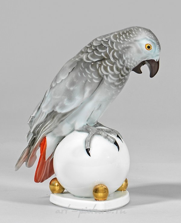装饰艺术的动物雕塑 "鹦鹉"