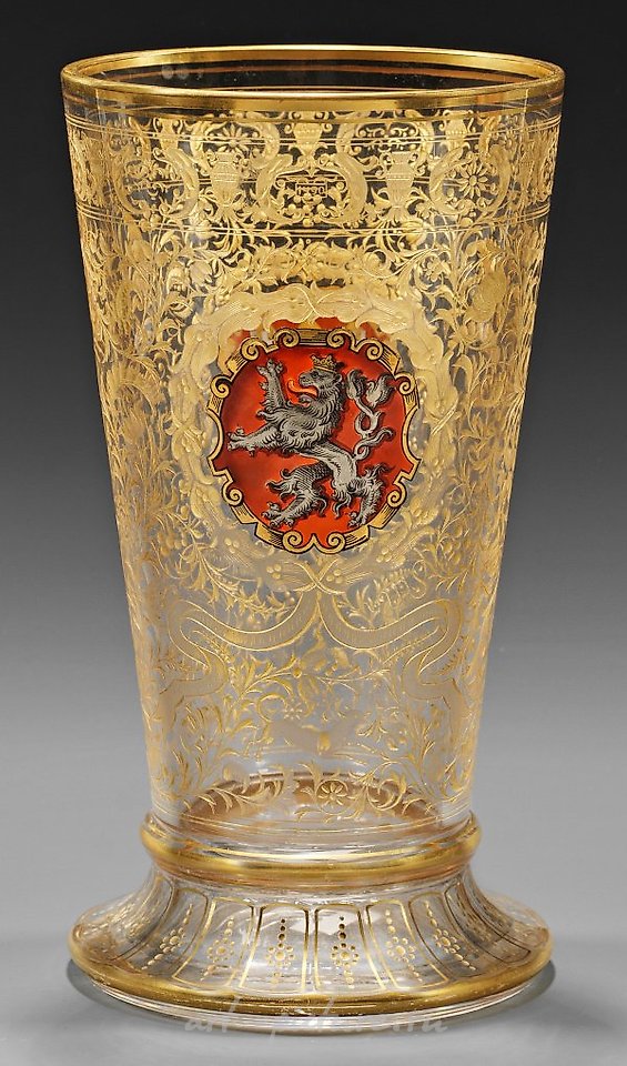 Opulent Historicism - Stangenbecher with Coat of Arms