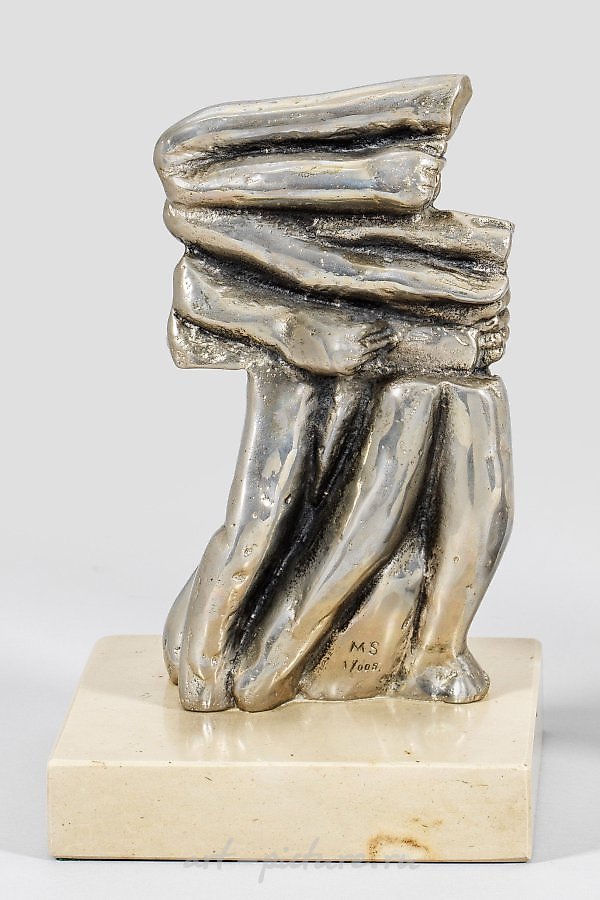 Майкл Шенхольц: скульптура "Алюминий" (1968) на известняковой основе