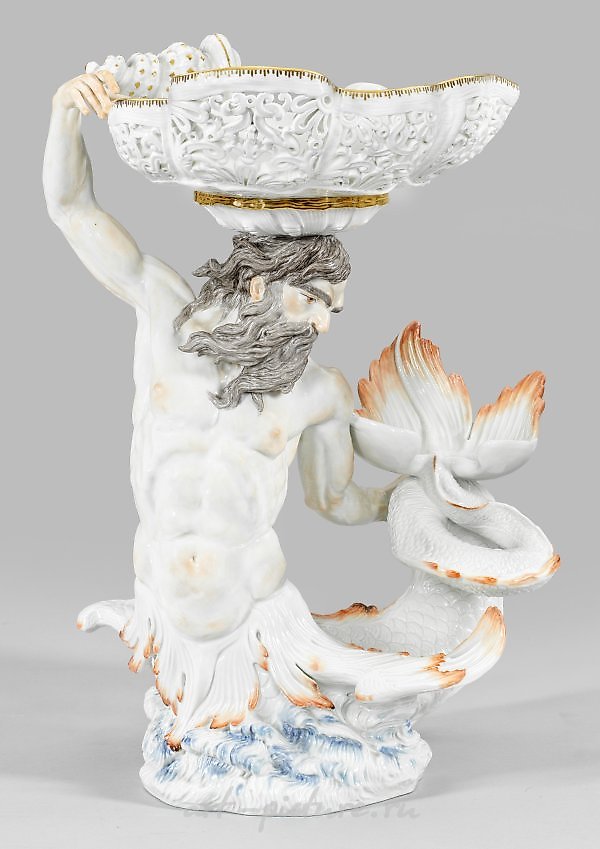 伟大壮丽的中心装饰品"带壳的格劳科斯"