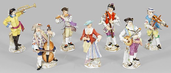 Collection of seven figures from the series "Gallant Orchestra"