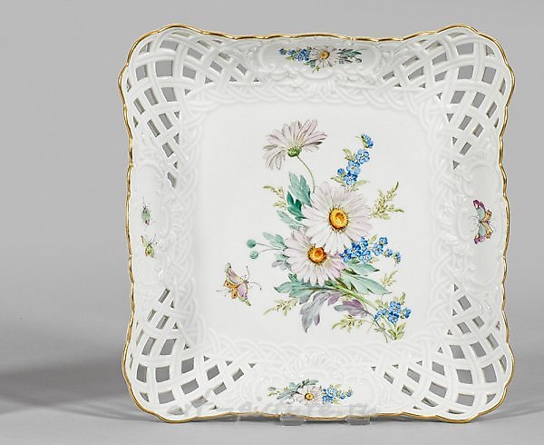 Фарфоровая чашка Bowl с цветочным узором