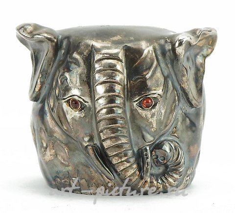 Русское серебро, Литой серебряный позолоченный стаканчик для водки