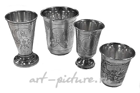 Русское серебро, Четыре серебряных рюмки для водки из русского металла.