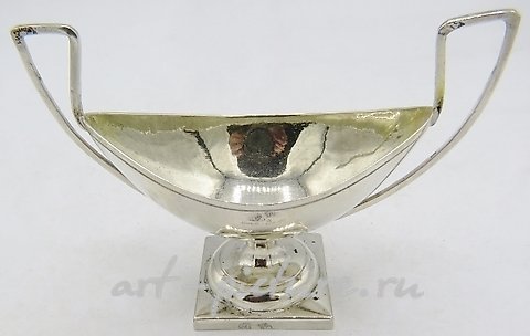 俄罗斯银, 俄罗斯银制盐托