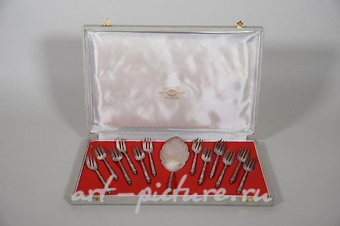 Русское серебро, Сервировочный сервиз для десертов из серебра