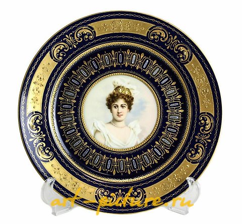 Royal Vienna Porcelain, Royal Vienna Porcelain Portrait Plates, c 1900