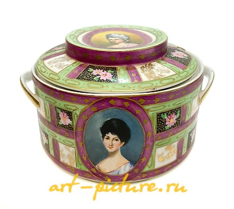 Royal Vienna Porcelain, Royal Vienna Porcelain Double Handled Sauce Bowl, c1920