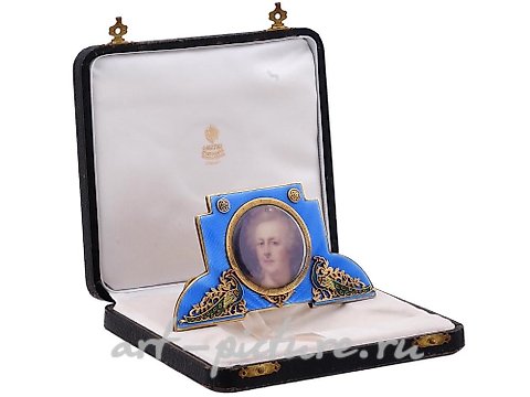 Русское серебро, Русская золоченая серебряная эмалированная рамка для фотографий на подставке