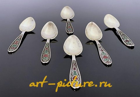 俄罗斯银, 六件苏联俄罗斯银茶匙套装