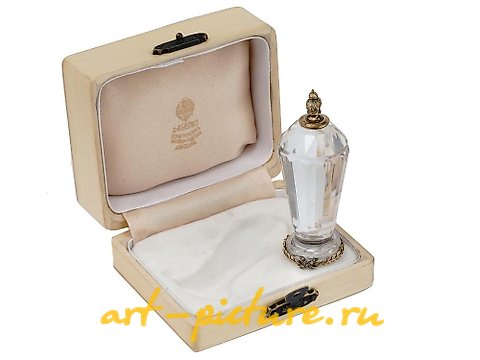 俄罗斯银, 俄罗斯银质印章，由雕刻的水晶制成，头部上刻有"MФ"字母组合。