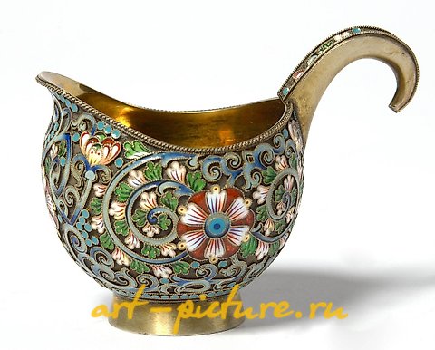 俄罗斯银, 小型的银制和镀金的“铲子”，含有88个金克拉的珐琅，采用克洛伊松技术制作...