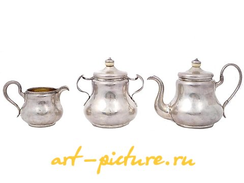 俄罗斯银, 古董俄罗斯银茶具套装，出自古布金，1856年。