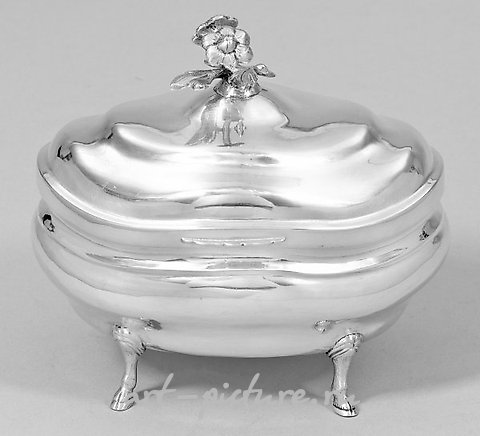 Elegant Baroque Sugar Box