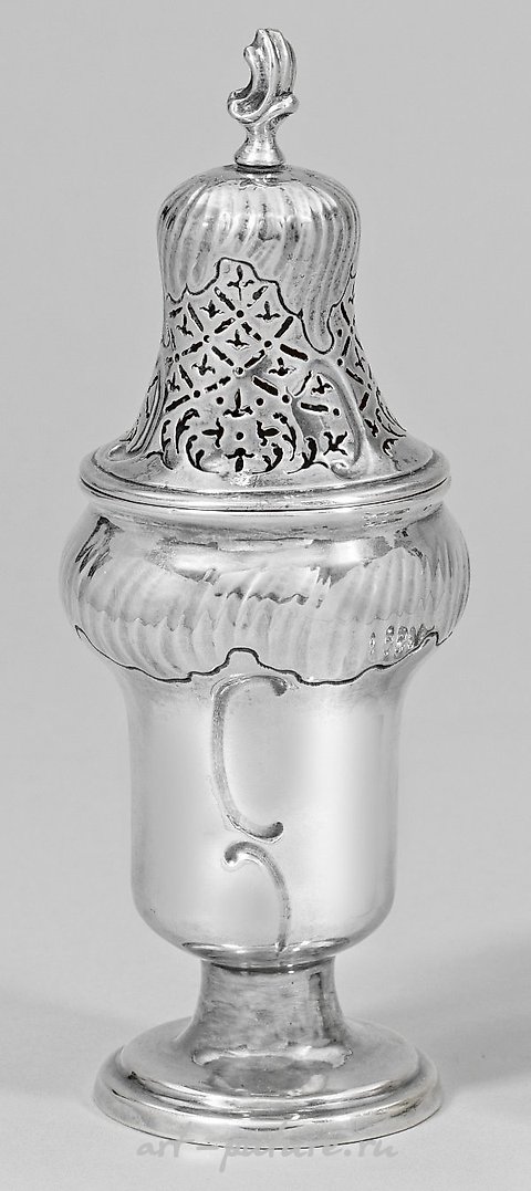 Rococo sugar sprinkler