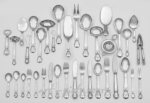 青年风格-剩余餐具