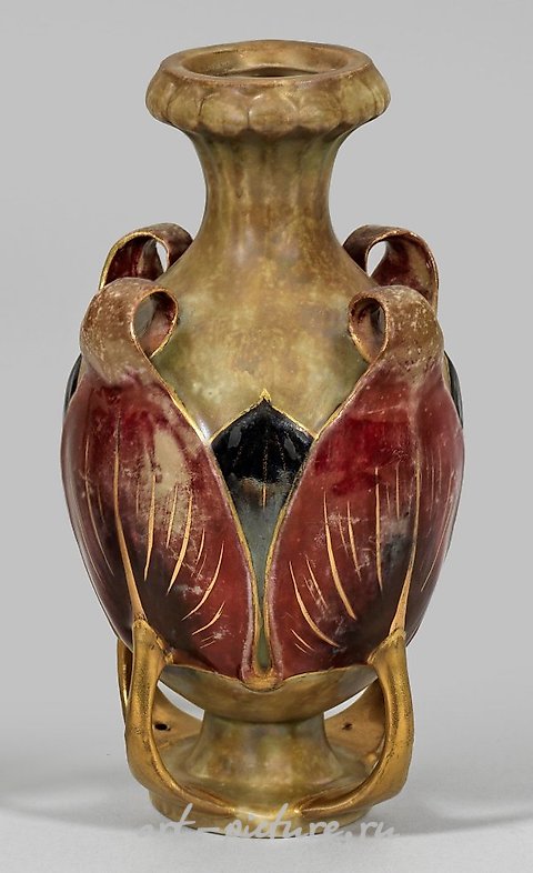 Amphora decorative vase with lustre glaze
