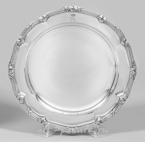 沉重的爱德华七世拍卖品