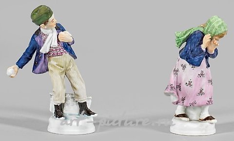 Art Nouveau Figure Pair "Snowball Fight"