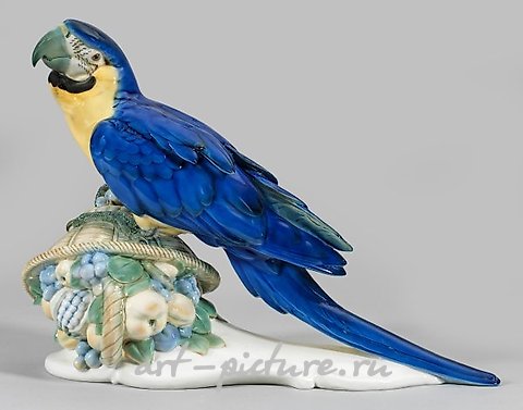 Great Figure "Papagei mit Früchtekorb" (Parrot with Fruit Basket)
