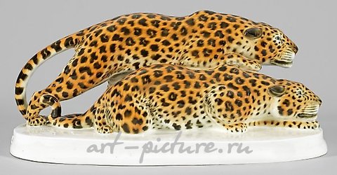 Lot 586: Lurking Leopard Group