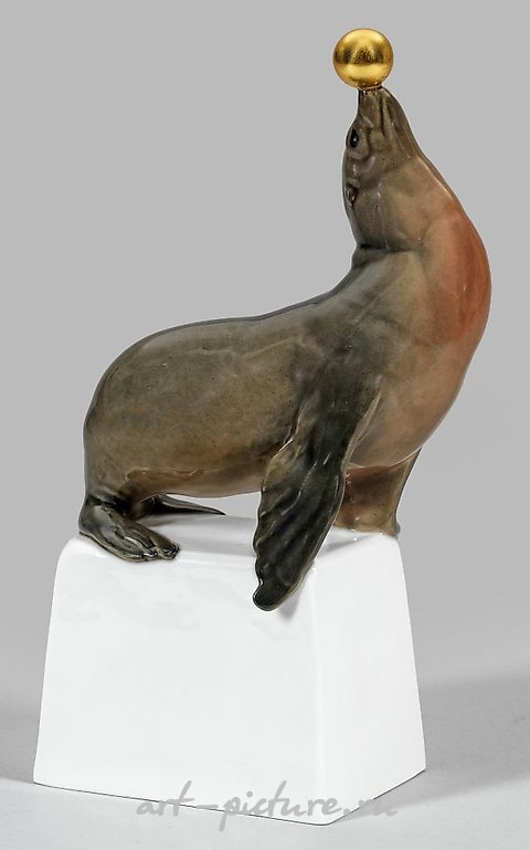 Rare Figure "Juggling Sea Lion"