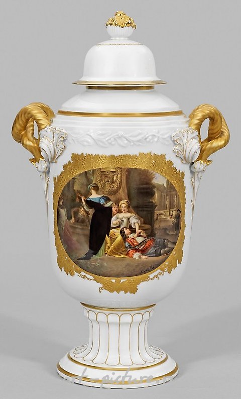 Great ornamental lid vase