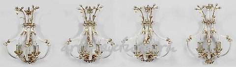 Sentence of four wall sconces.