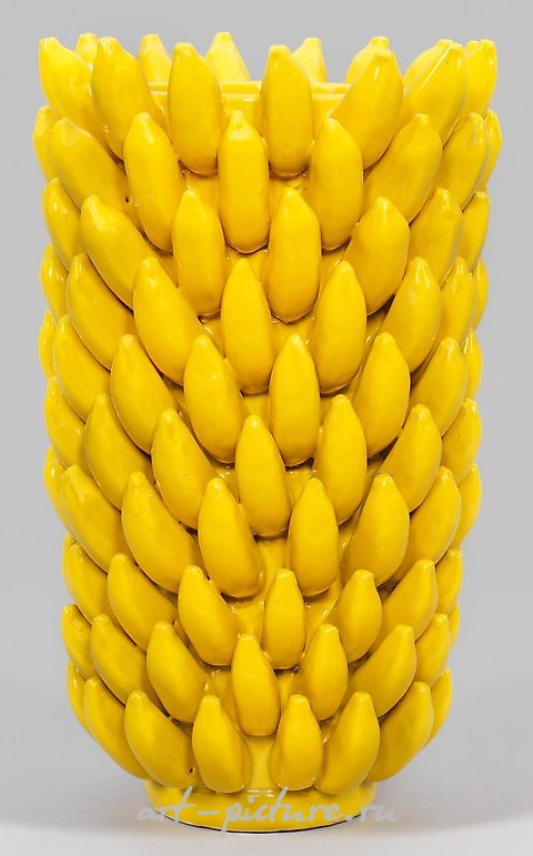 Great extravagant vase