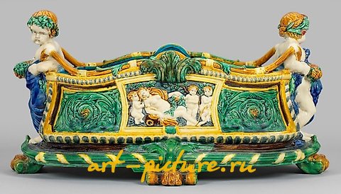 Great Historicism - Ornate Planter