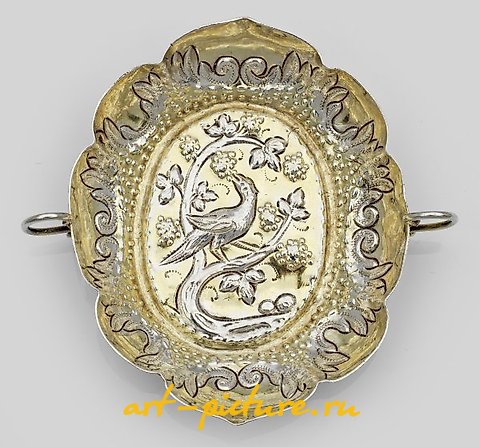 Small Baroque wine tasting bowl