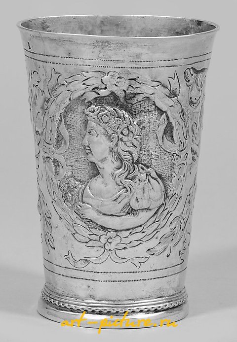 Great Baroque Goblet