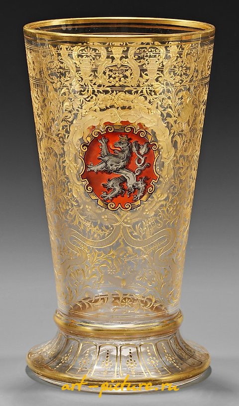 Opulent Historicism - Stangenbecher with Coat of Arms