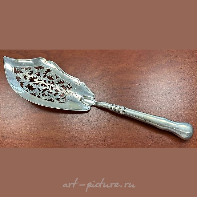 "Solid silver fish serving spatula. Russia, 1845."